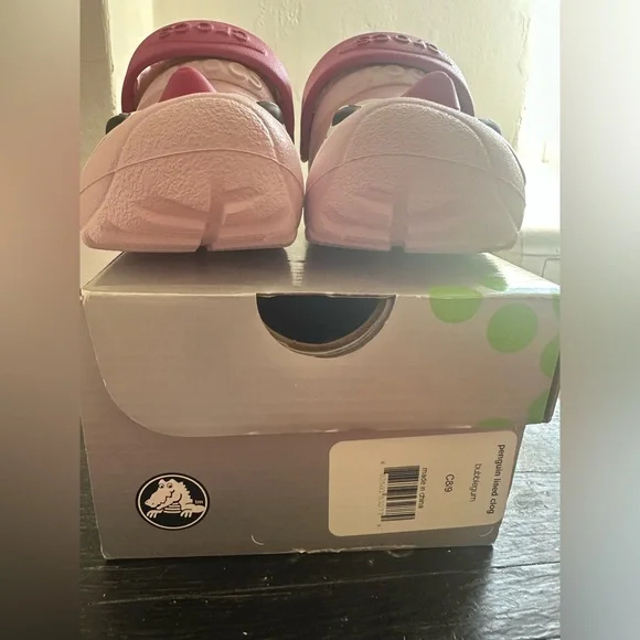 Pink penguin crocs - Picture 9 of 15